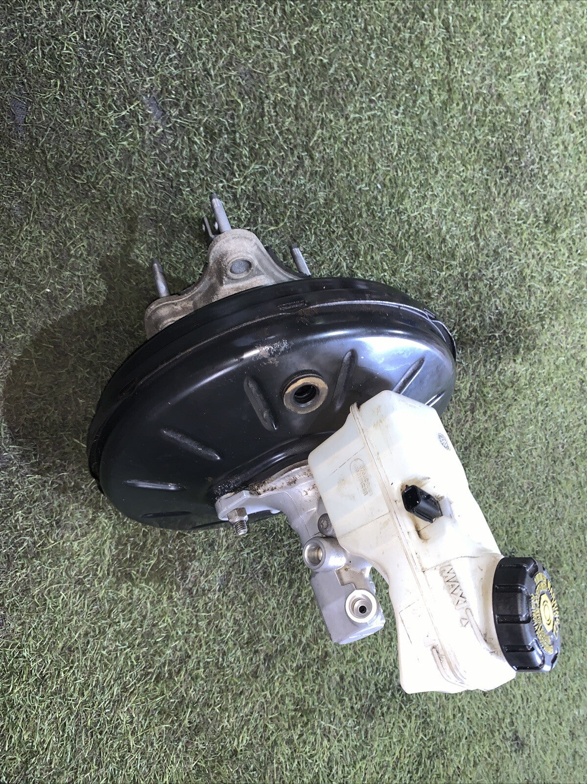 Servo Freno Renault Captur 2015 0.9 Benzina 472103202R