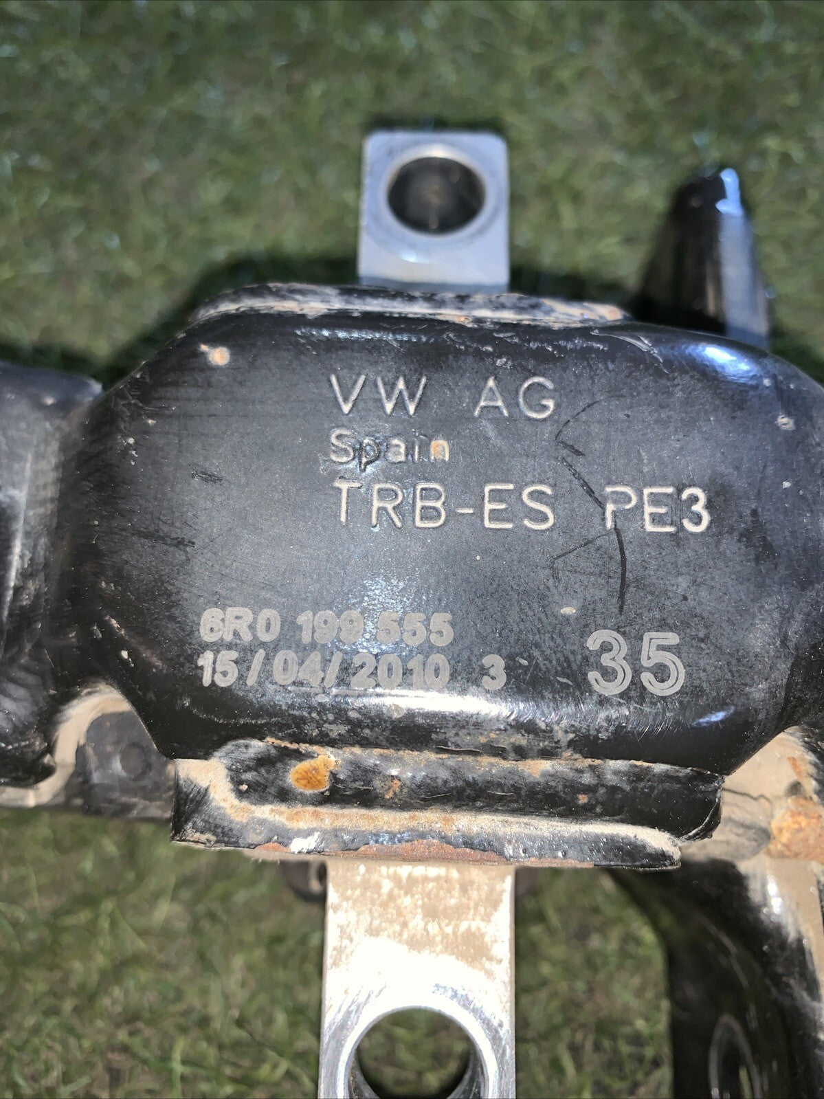 6R0199555 SUPPORTO MOTORE VW POLO (6R,6C)(2009-2017)  1.6 TDI