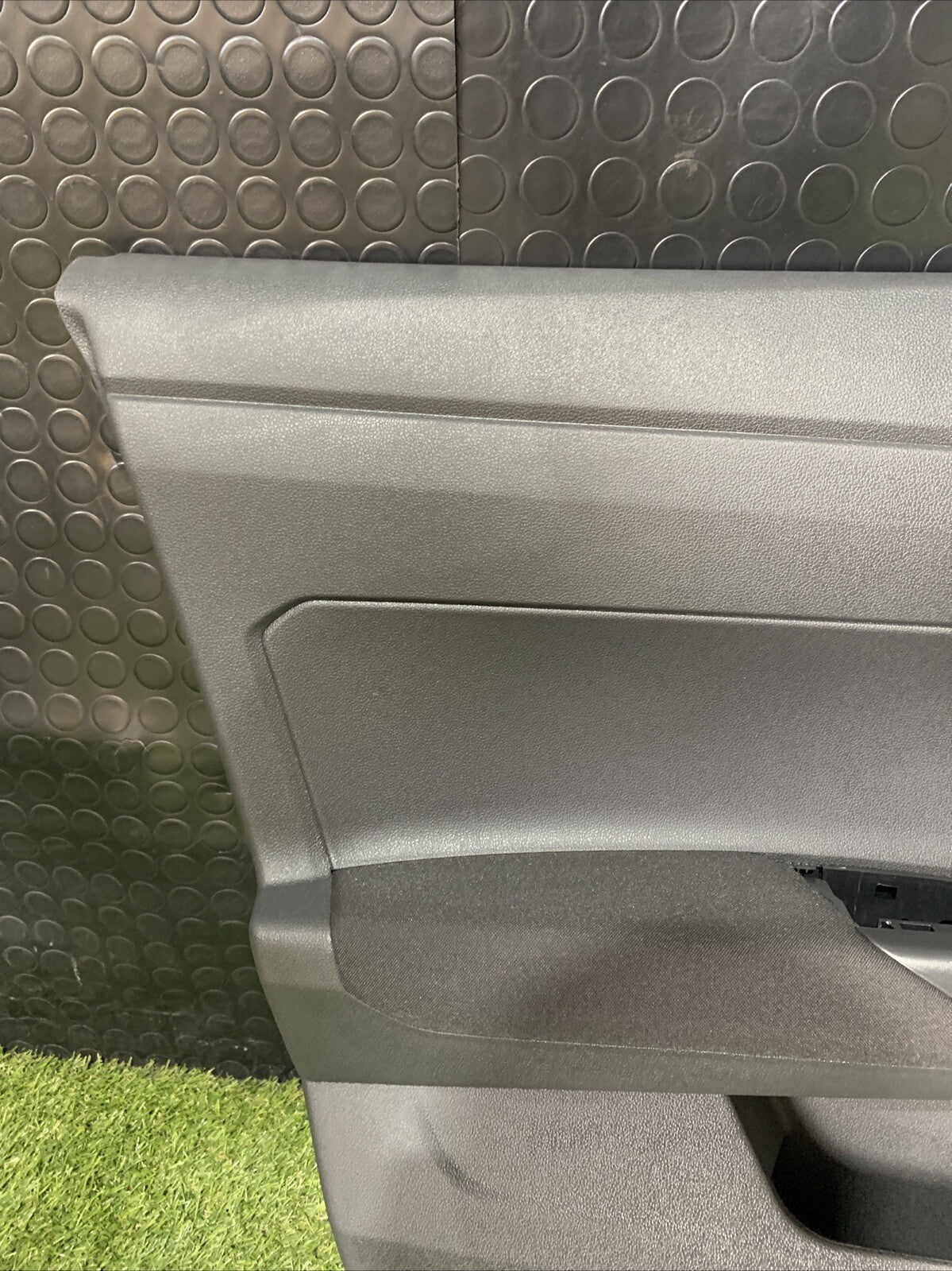 PANNELLO PORTA ANTERIORE SINISTRA VOLKSWAGEN POLO 2017-2021 2G4867011