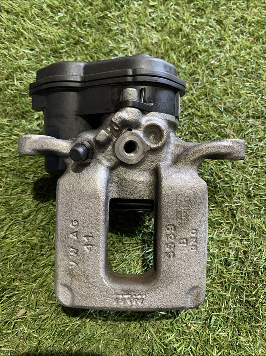 Pinza Freno Elettrico Posteriore Destra Audi Q3 2016 8U0615404B