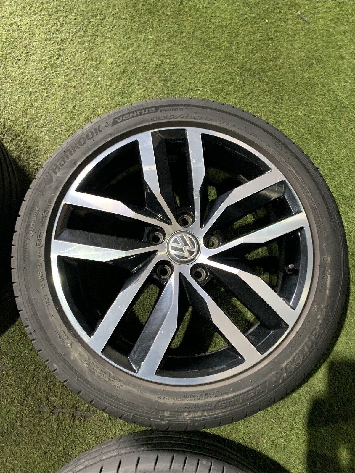 Cerchi In Lega Da 17 Con Gomme Volkswagen Golf 7 5G0601025DG