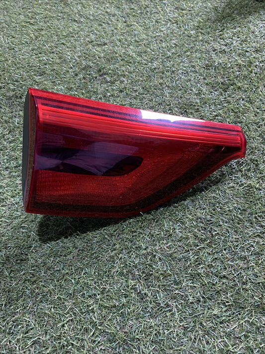 STOP POSTERIORE SINISTRO INTEGRATO NEL PORTELLO PER KIA Sportage 2017 92405F10