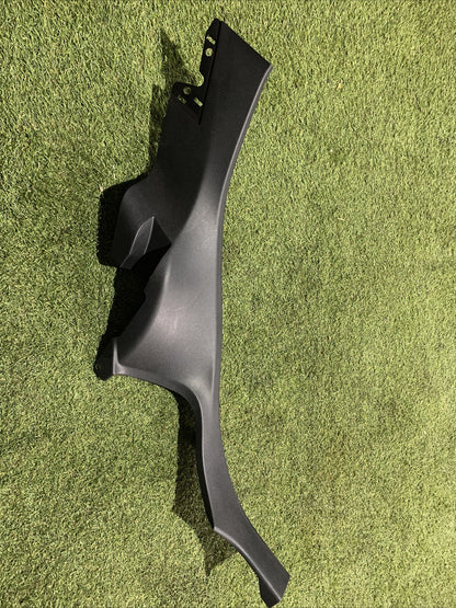 Rivestimento montante posteriore sinistro Ford Fiesta mk7 (2019) COD:H1BBA31017A