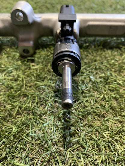 Flauto Inietttori Volkswagen Golf 8 1.0 Benzina DLAB 05C133320A