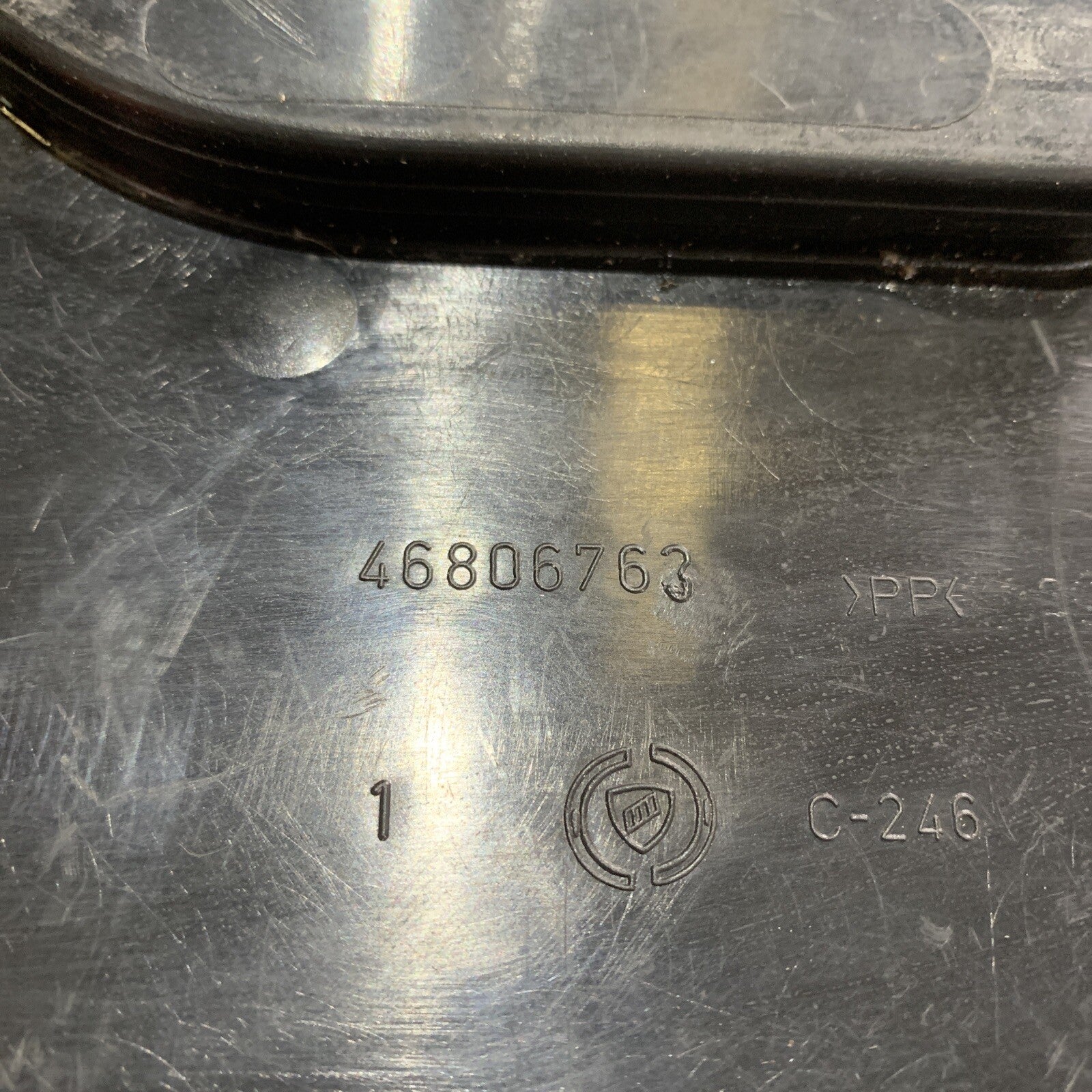 PLASTICA SUPPORTO ALLOGGIO BATTERIA ORIGINALE FIAT PANDA 169