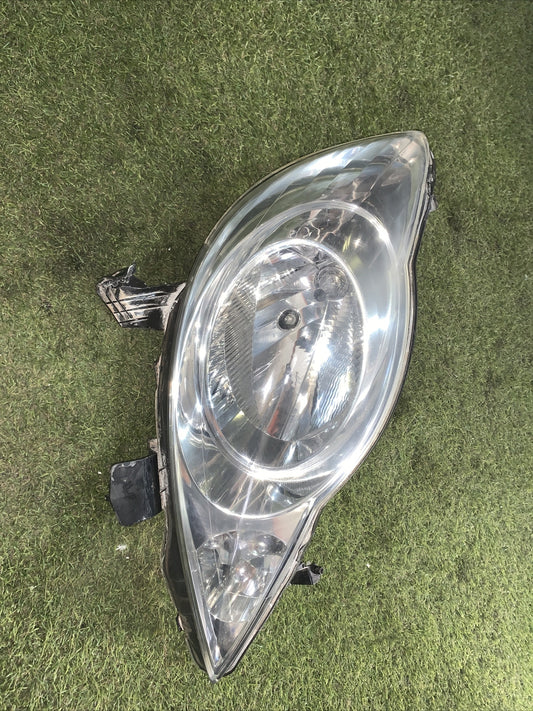 81110-0H030 FARO FANALE ANTERIORE DESTRO PEUGEOT 107
