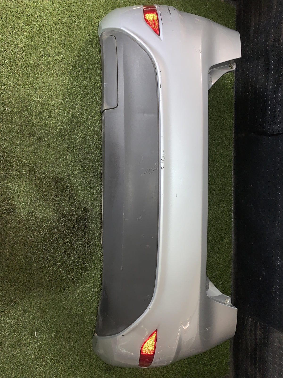 Paraurti Posteriore Ford Fiesta 6 Serie (2)