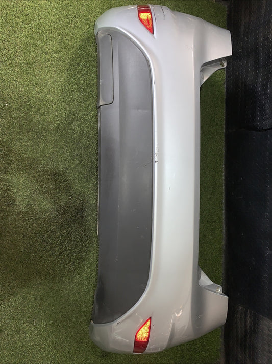 Paraurti Posteriore Ford Fiesta 6 Serie (2)