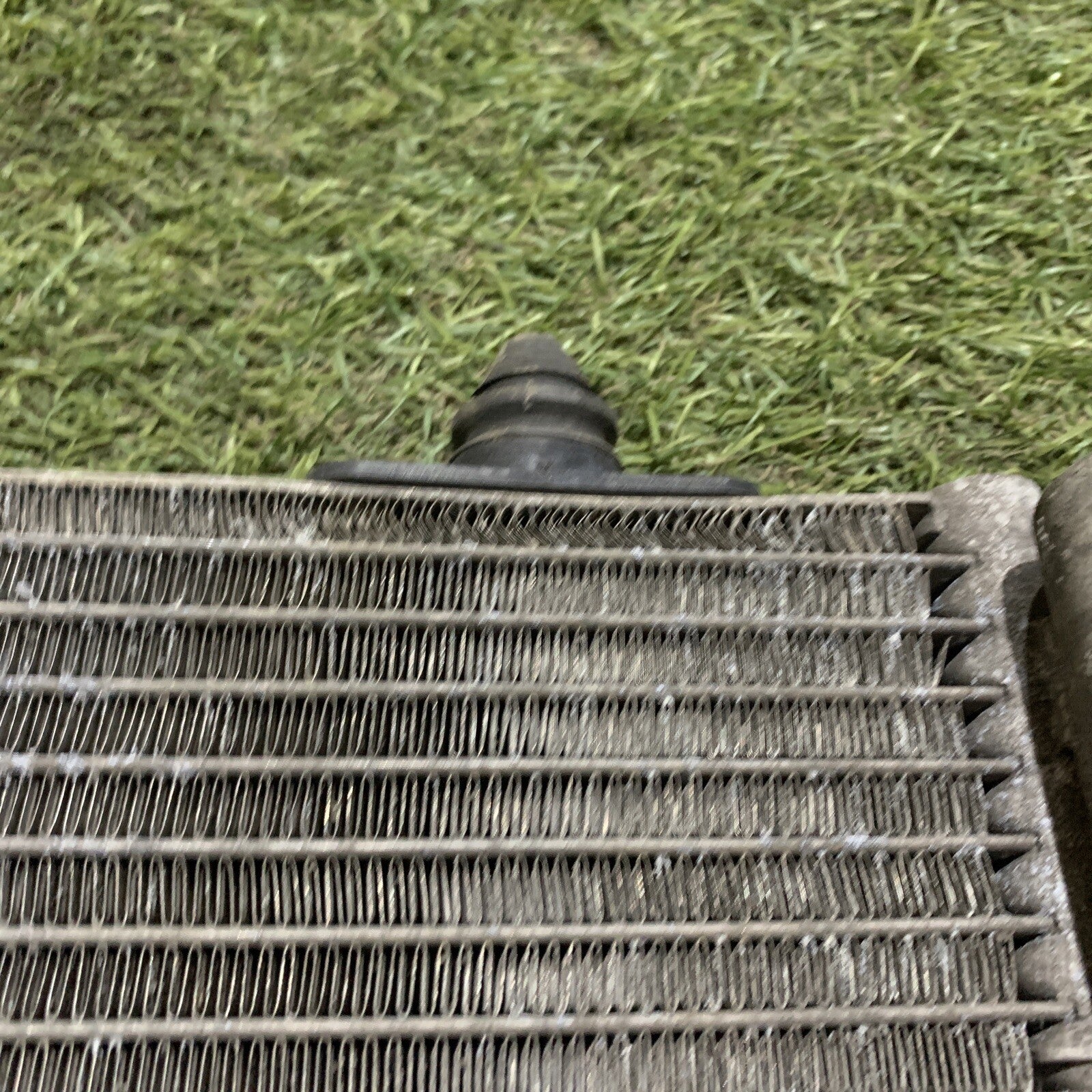 9674813580 RADIATORE ARIA CONDIZIONATA PEUGEOT 207 1.4 HDI (2)