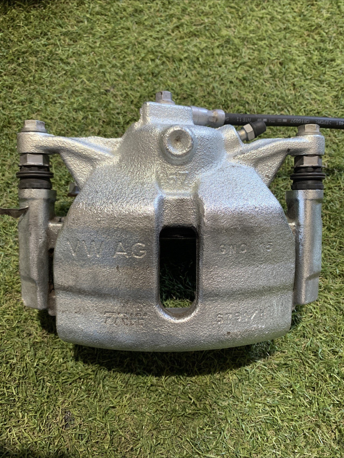 Pinza Freno Anteriore Sinistra Volkswagen T-Roc 2023 1.0 Benzina 8V0615123