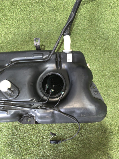 SERBATOIO CARBURANTE PER PEUGEOT 2008 1° Serie 9805116480 9H05 Diesel 1.6
