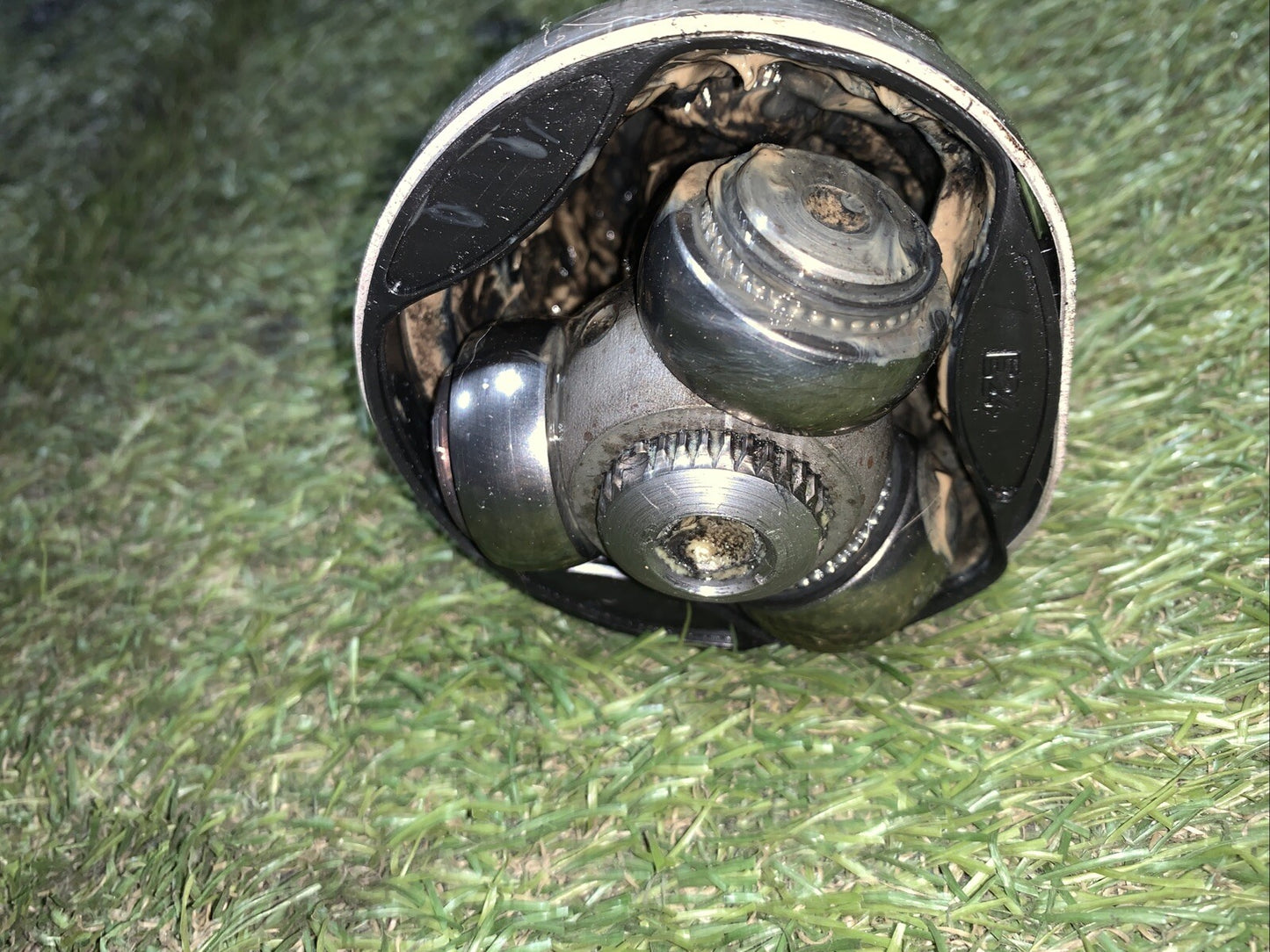 Semiasse Anteriore Destro Peugeot 2008 2015 1.6 Diesel ￼ 9677211480