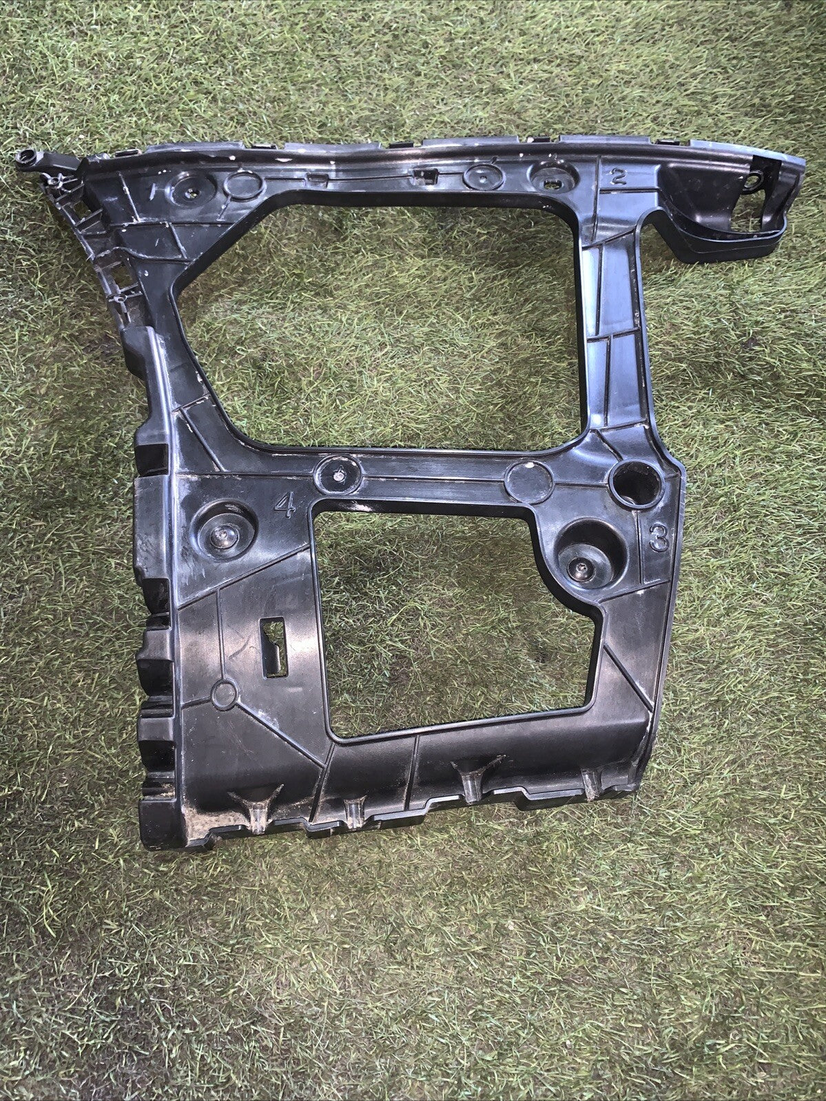 Supporto Paraurti Posteriore Sinistro Audi Q7 2016