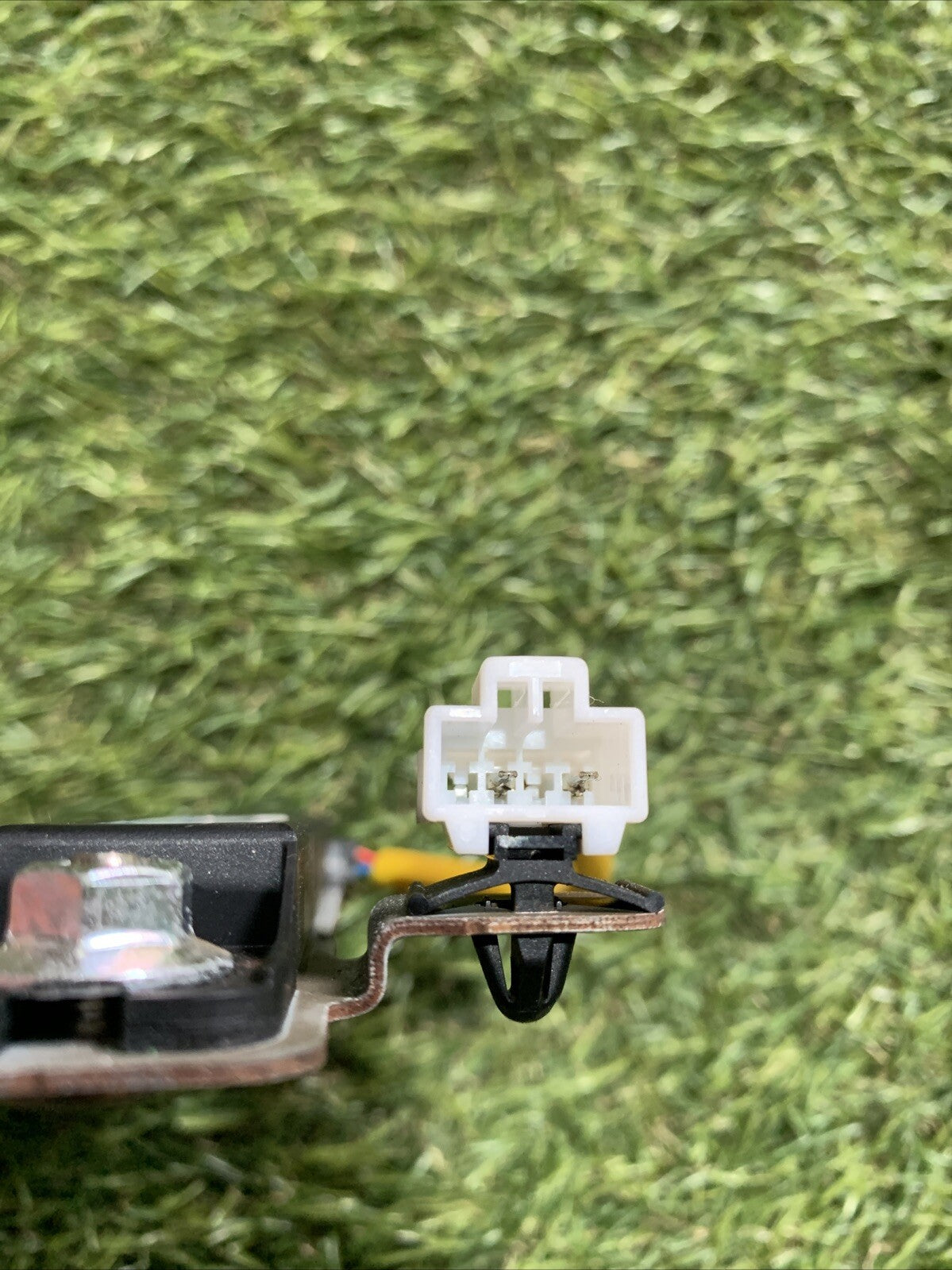 AMPLIFICATORE ANTENNA PER KIA Sportage Serie 95420-d9200 (16>21)