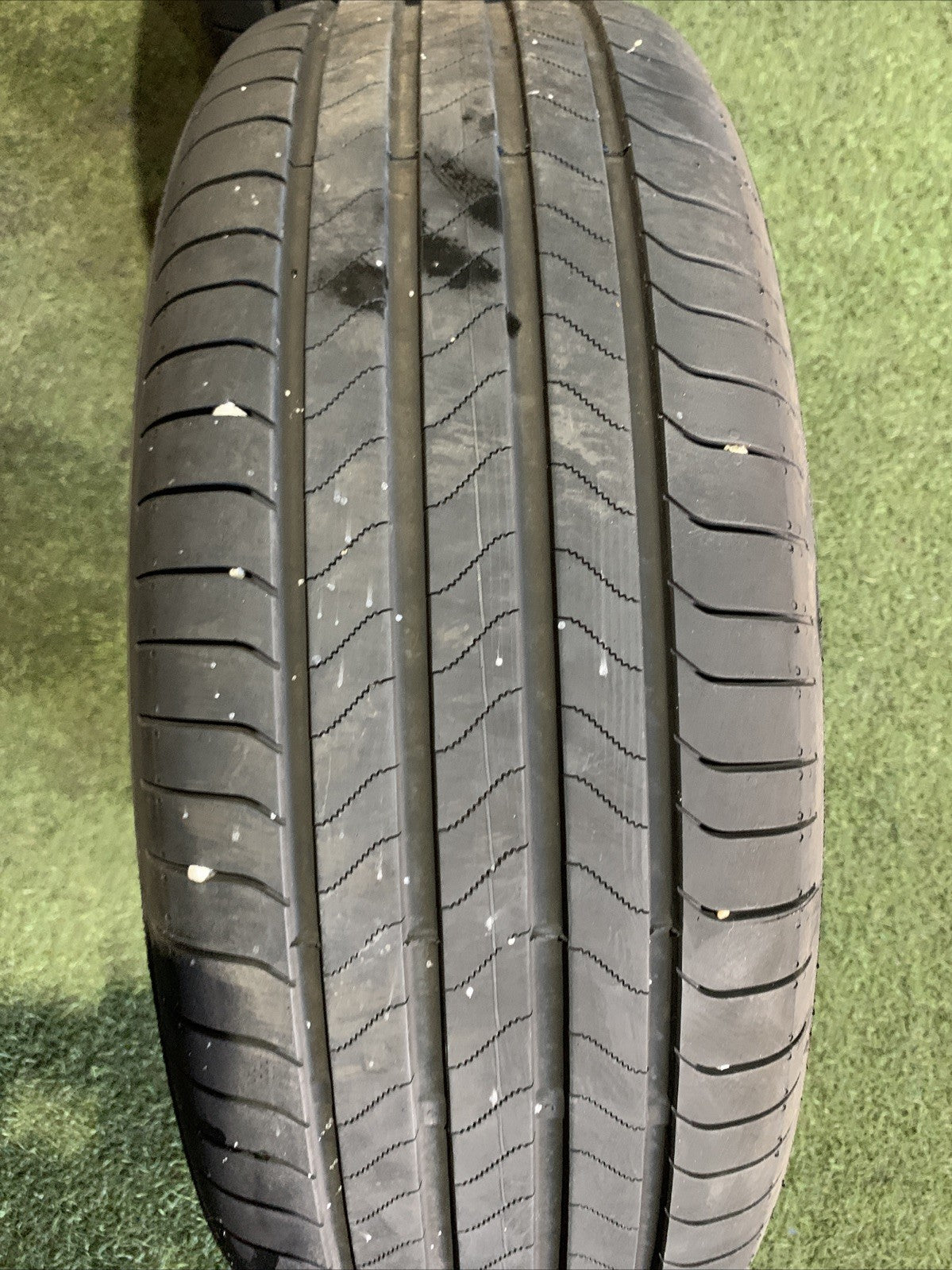 Coppia Gomme Brigestone 215/65R16