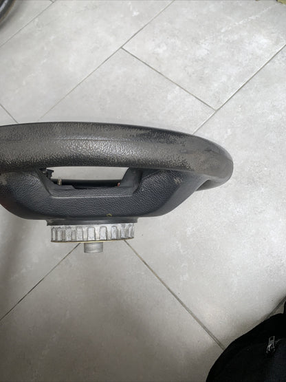 VOLANTE FORD Fiesta 2° Serie Benzina RICAMBI USATI 910628