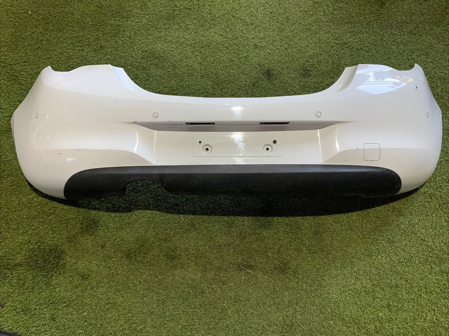 Paraurti Posteriore Con Sensori Di Parcheggio  Opel Corsa E