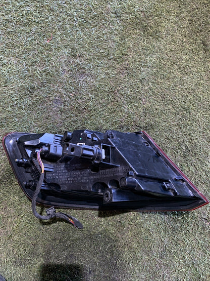 STOP FANALE POSTERIORE A LED DESTRO DX AUDI A3 8V4945096D (12/18)