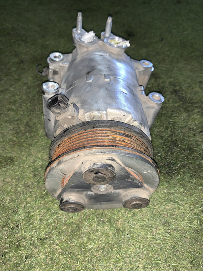 AP31-19D629-AC COMPRESSORE ARIA CONDIZIONATA FORD FIESTA 6 Serie 1.4 Diesel