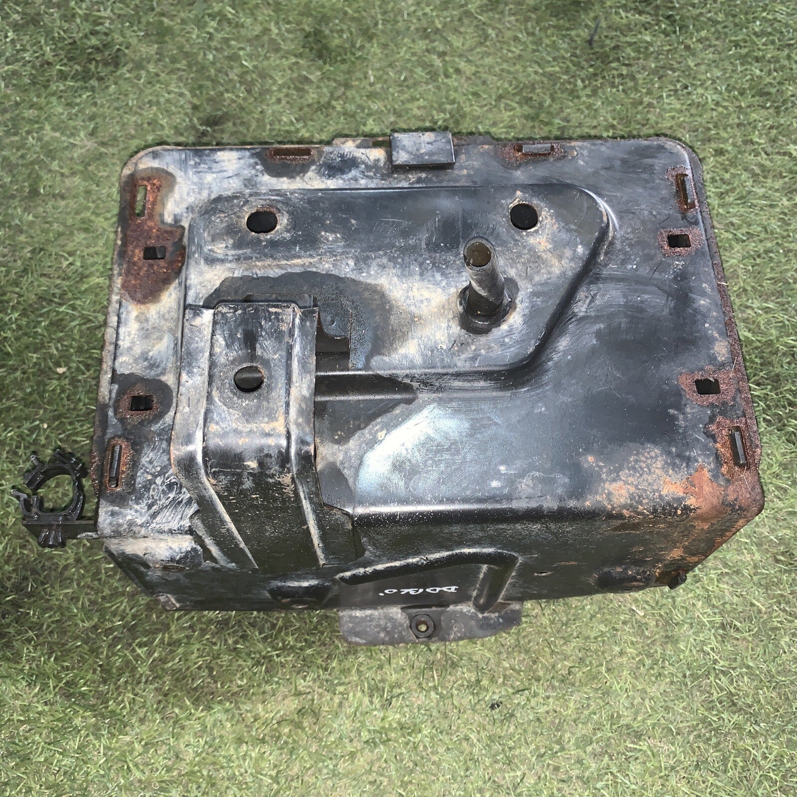 ALLOGGIO CASSETTA VANO PORTABATTERIA FIAT DOBLO' 2000>2005