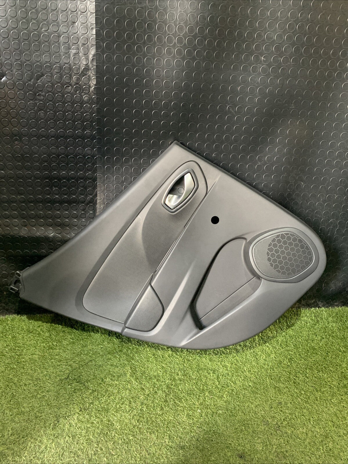 PANNELLO POSTERIORE SINISTRO RENAULT Clio Serie 829A10996R