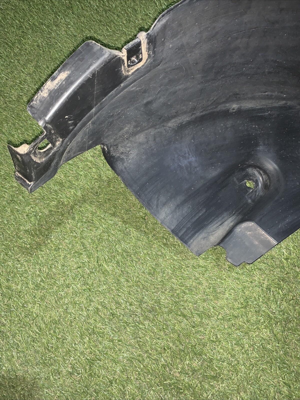 PASSARUOTA SOTTOPARAFANGO POSTERIORE SINISTRO PEUGEOT 2008 2013-2016(967881378A)