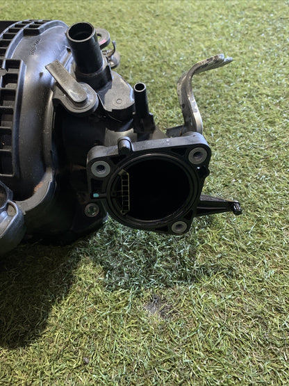 Collettore Aspirazione Toyota Yaris 2017-2018 1.5 Benzina 17112-47060