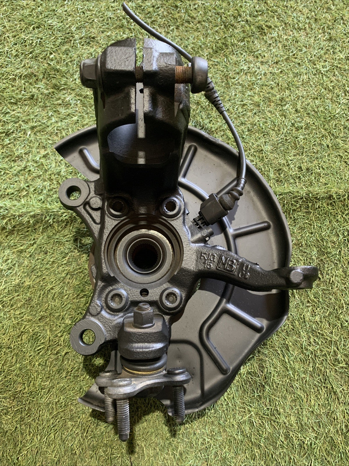 MOZZO MONTANTE FUSELLO ANTERIORE DESTRO AUDI A3 8P 2008 2.0 DIESEL 1K0407256AA