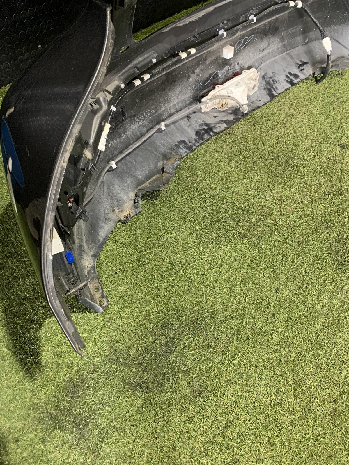 PARAURTI POSTERIORE COMPLETO PER TOYOTA C-HR Ibrida 52159-F4010 (16>23)