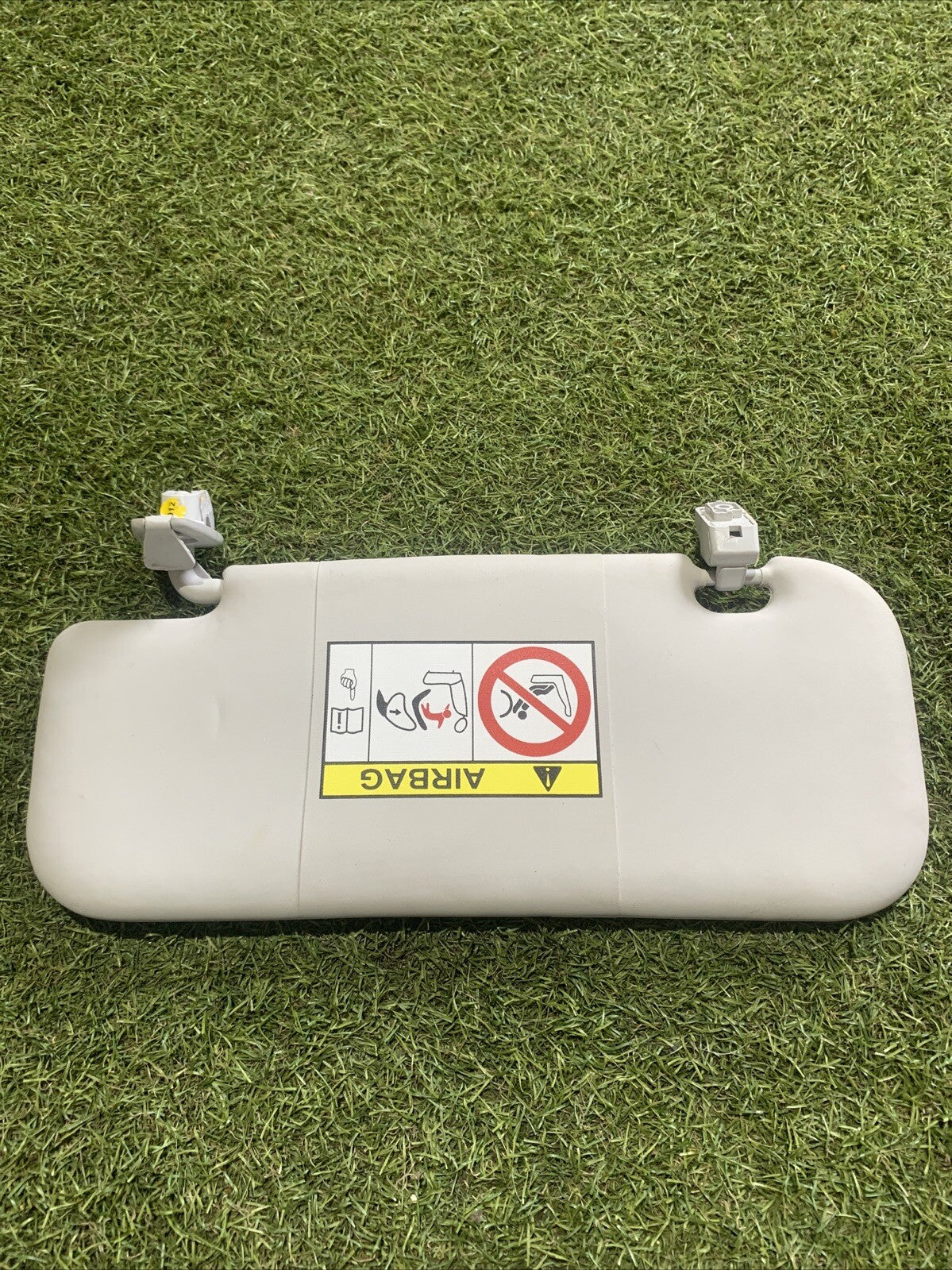 ALETTA PARASOLE ANTERIORE ANT LATO DESTRO DESTRA DX PASSEGGERO FIAT 500X