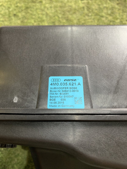 Subwoofer Audi Q7 2016 4M0035621A