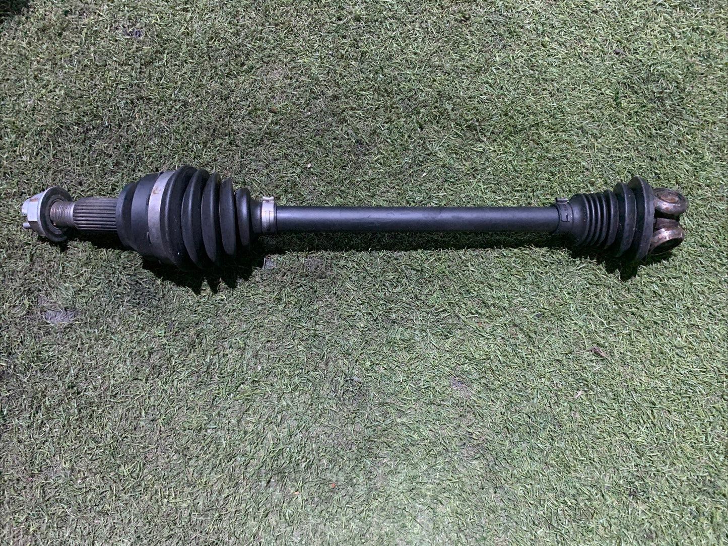 Semiasse Anteriore Sinistro Maserati Levante 670175272 (2)