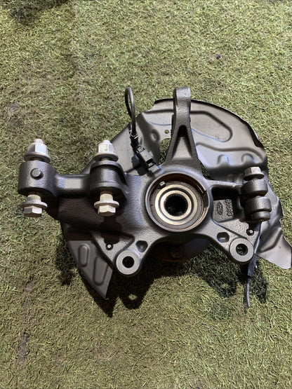 MOZZO MONTANTE FUSELLO ANTERIORE DESTRA FORD FOCUS 2018 1.5 BENZINA