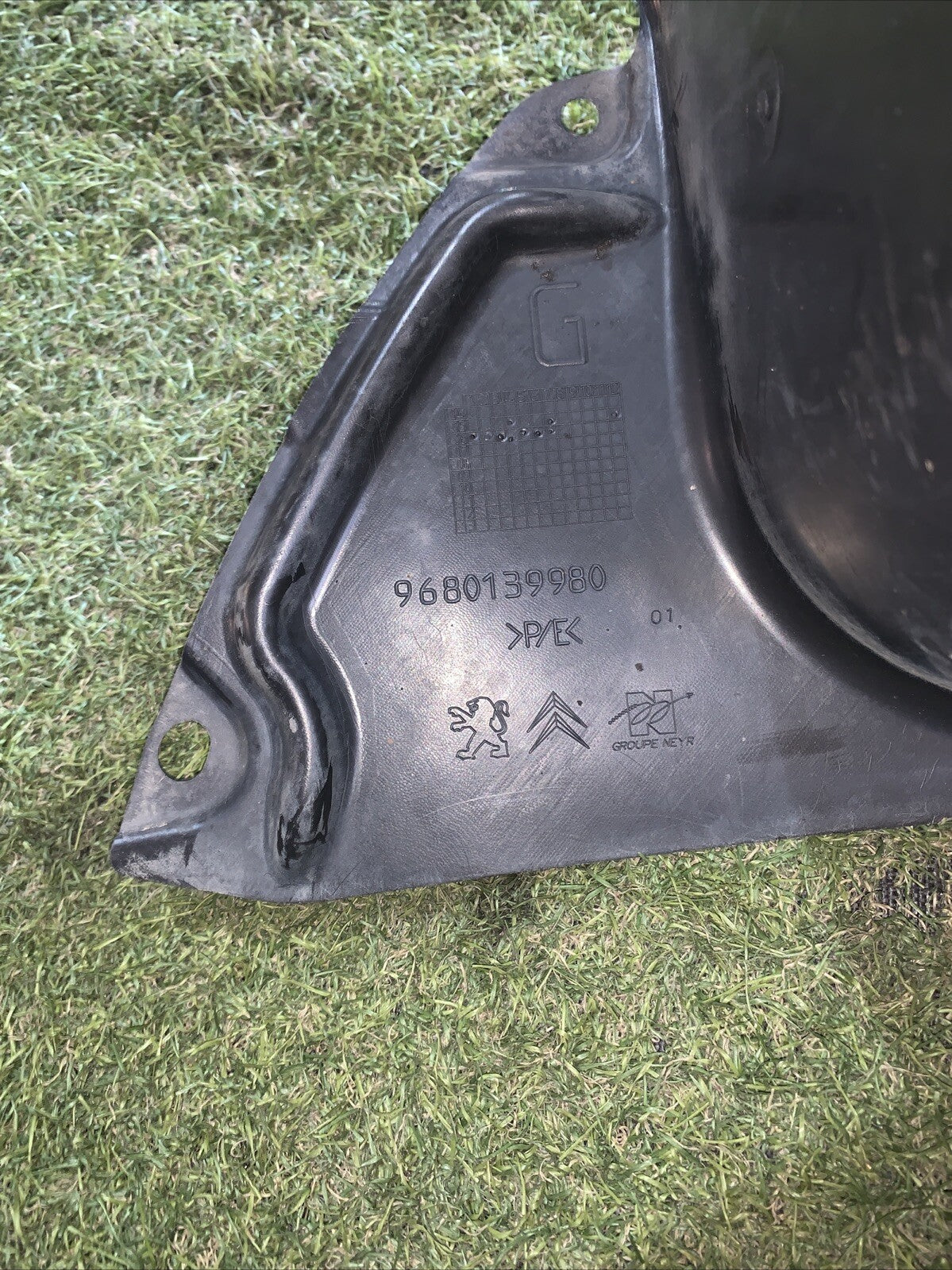 9680139980 PARASALE PARASASSI POSTERIORE SINISTRO PEUGEOT 207