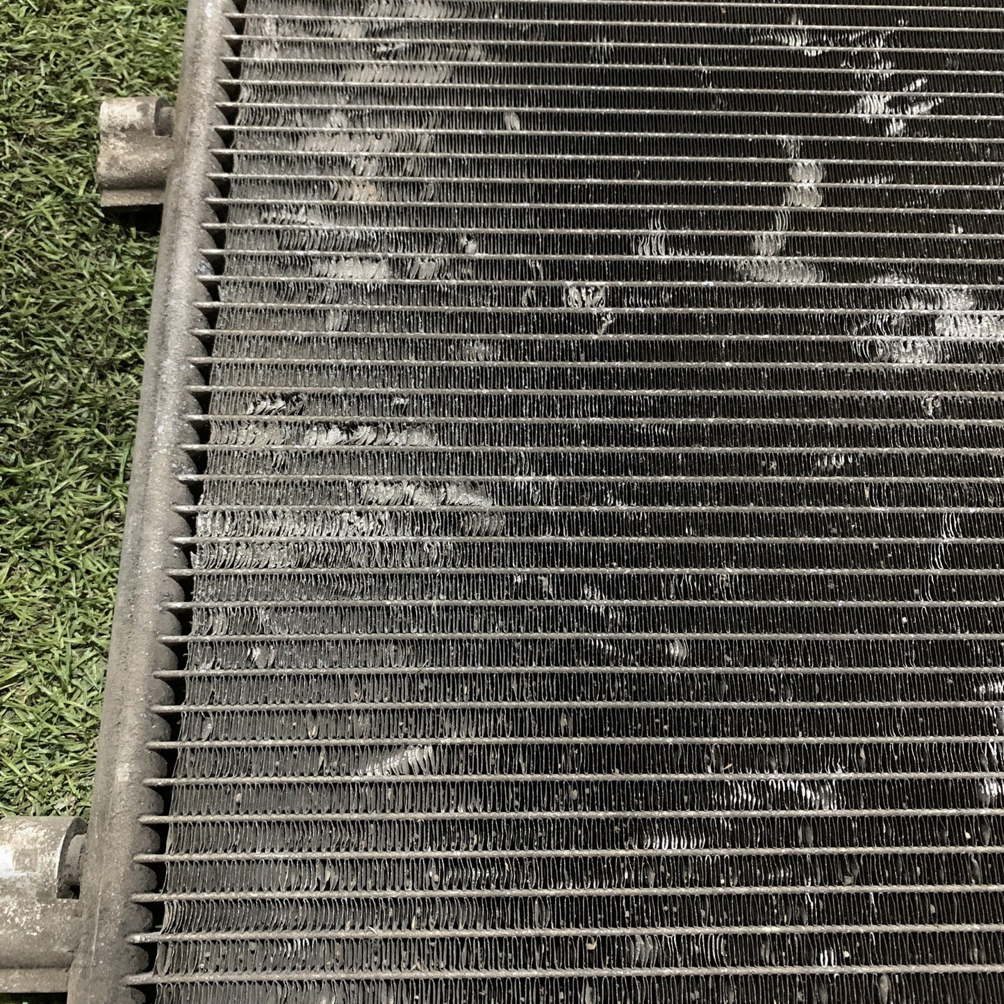 88450-0H010 CONDENSATORE RADIATORE CLIMATIZZATORE CLIMA A/C TOYOTA AYGO 1.4