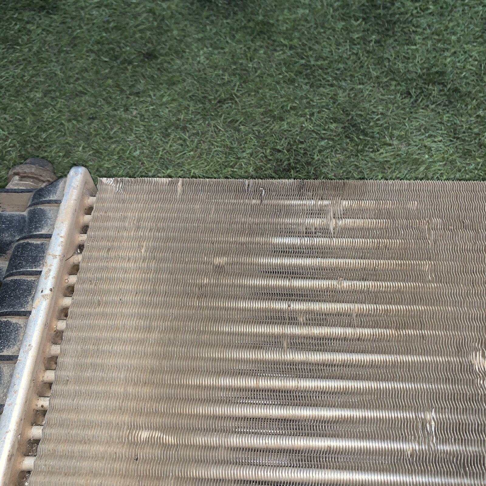 Radiatore acqua 96FB8005LB Ford Fusion 1.2/1.4