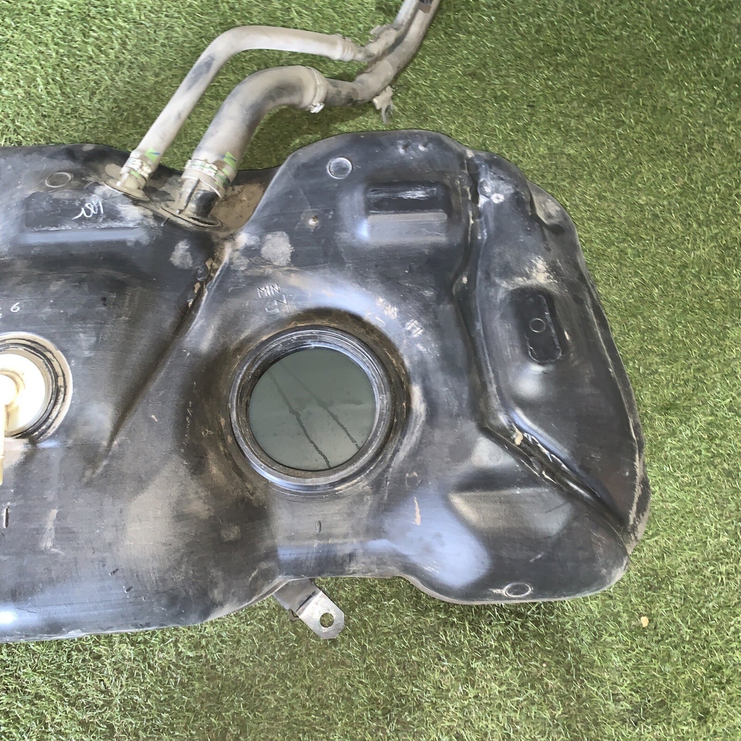 J1B1-9K007-B serbatoio carburante per FORD FIESTA VII 1.1 Benzina 2019