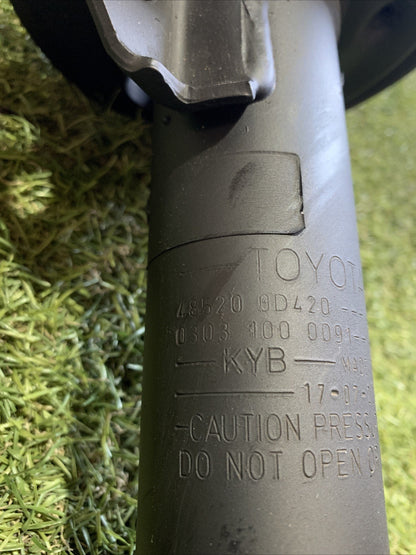 Ammortizzatore Anteriore Sinistro Toyota Yaris 2017-2018 1.5 Benzina 48520-0D420