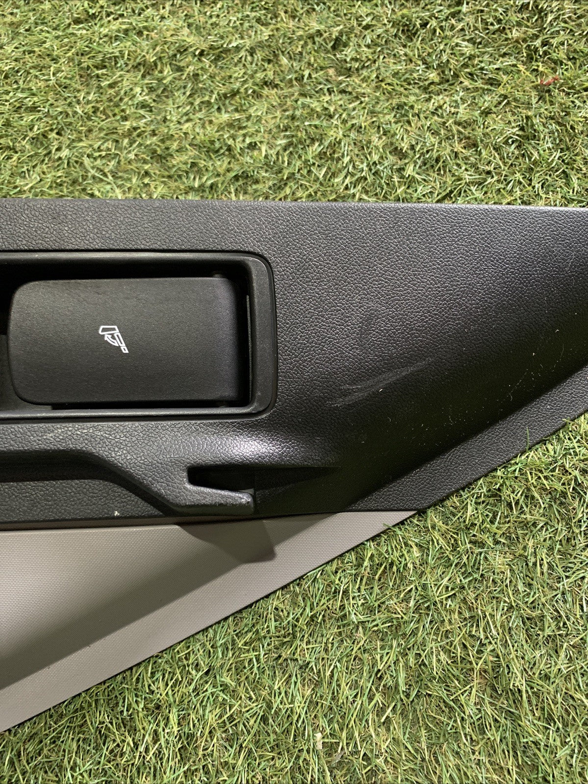 RIVESTIMENTO MONTANTE SX BAULE ALFA ROMEO STELVIO 156129918