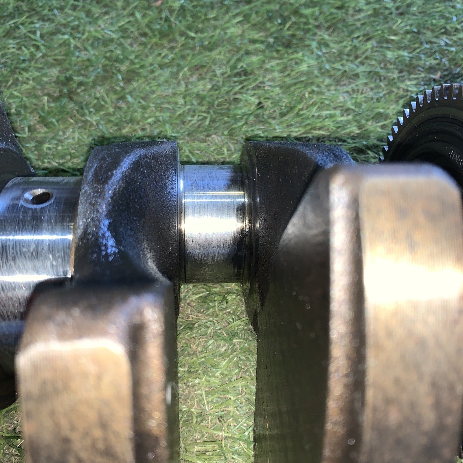 2016 BMW F20 F21 116D 1.5 DIESEL B37D15A. ALBERO MOTORE 8583490 / 8583491 85K