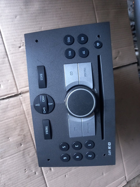 RICAMBI USATI 453116246 AUTORADIO OPEL Astra H Berlina  2005 Benzina  254242