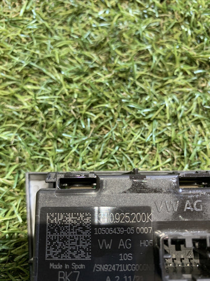 5H0925200K GRUPPO DI COMANDO QUATTRO FRECCE VOLKSWAGEN GOLF 8 R