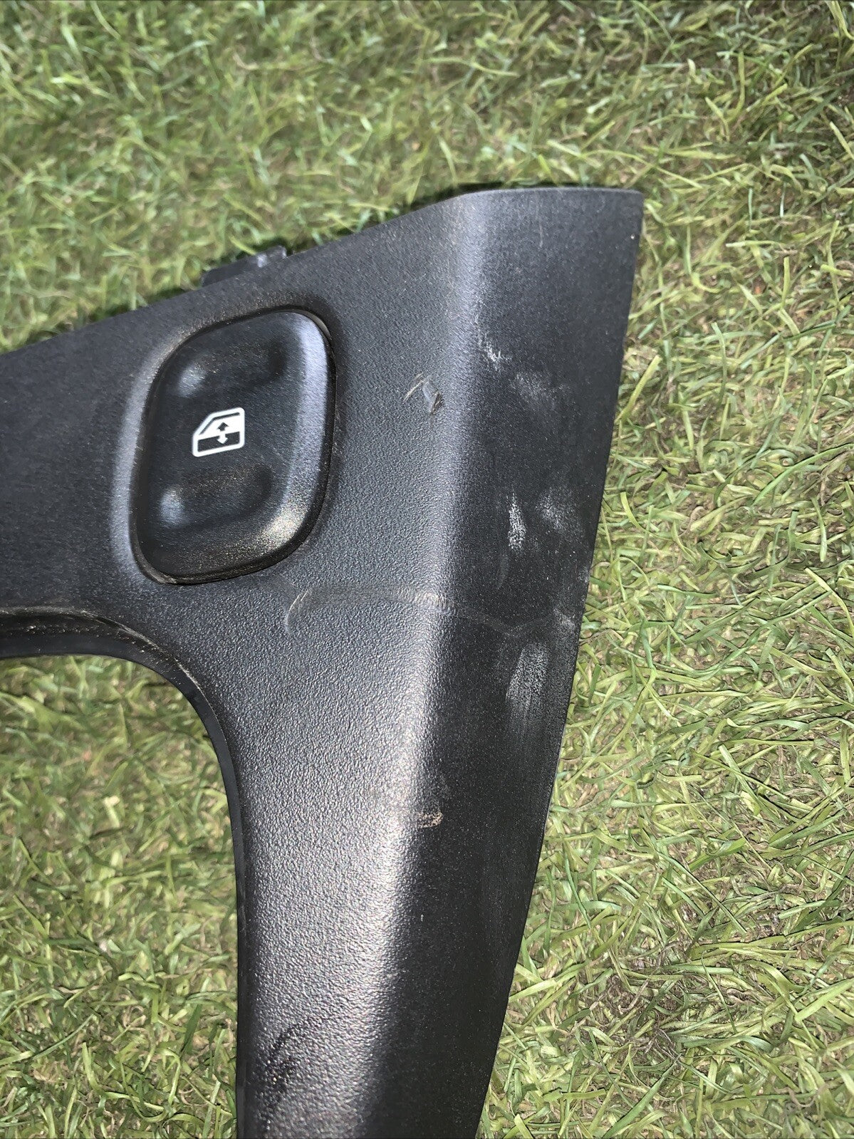 PULSANTIERA ALZAVETRI CENTRALE PER FIAT Panda 3° Serie 735491912