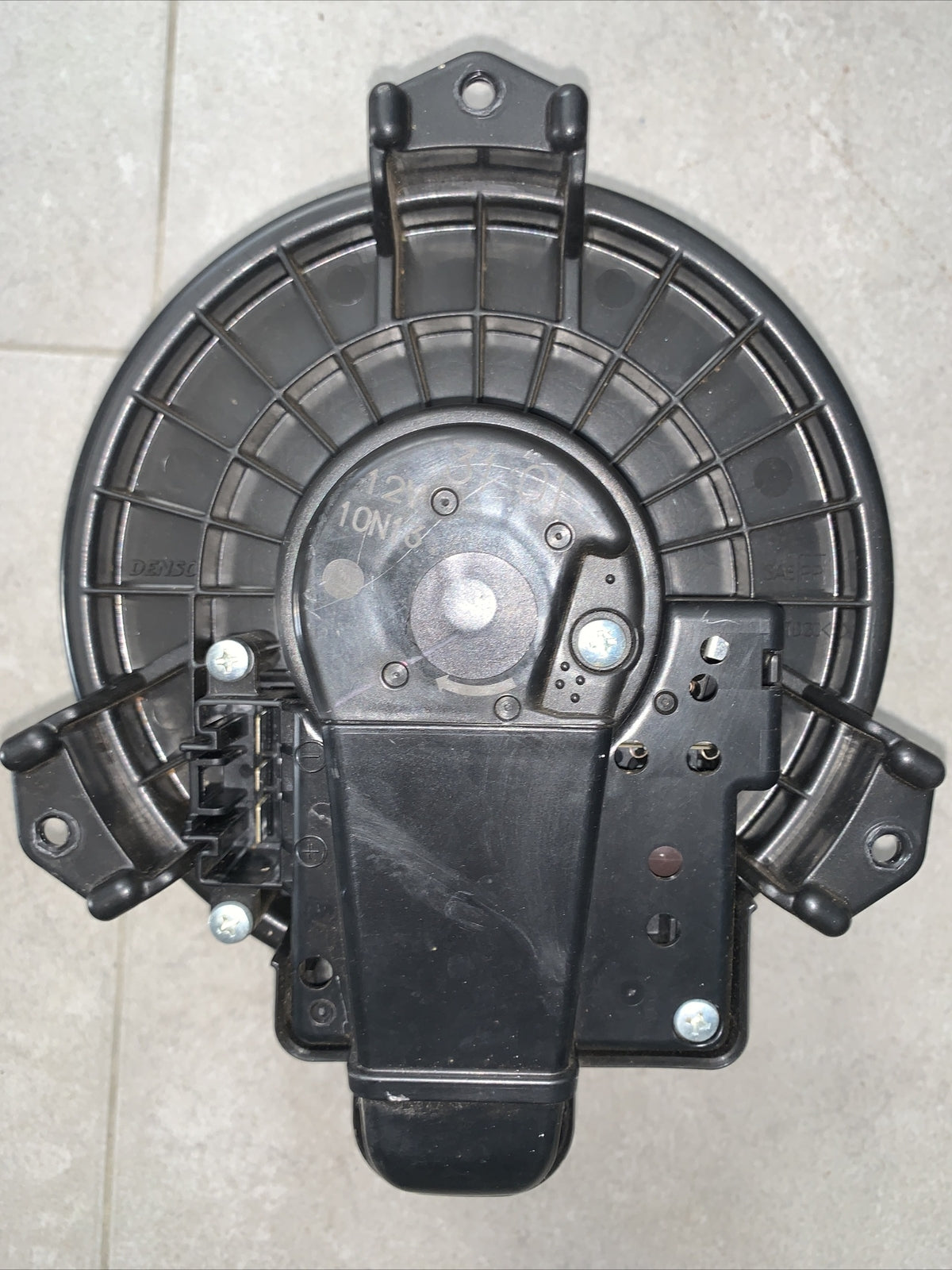 MOTORINO VENTOLA STUFA TOYOTA YARIS 1.5 IBRIDA  2018 10n13