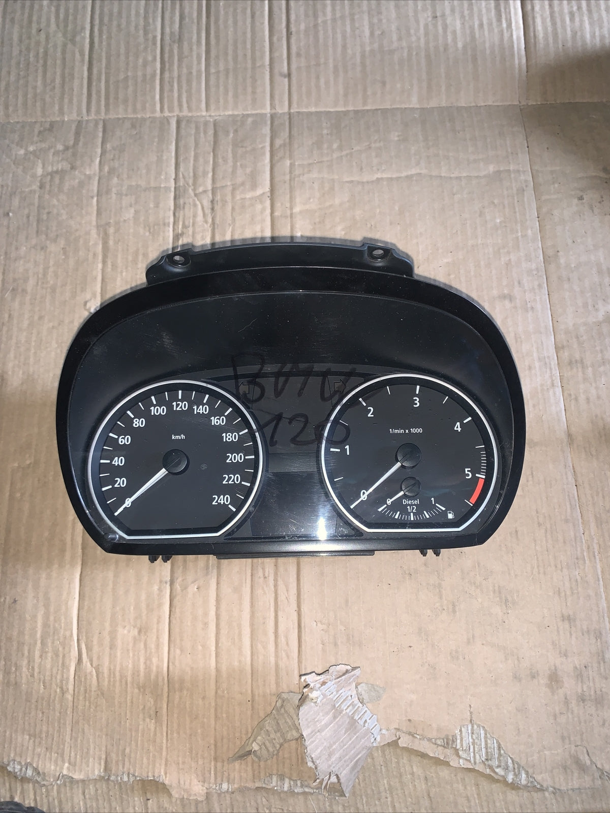 9242334 QUADRO STRUMENTI CONTACHILOMETRI BMW SERIE 1 120D E82 2.0 130KW 3