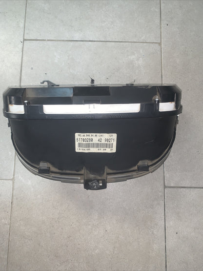 Contachilometri / Tachimetro Fiat Punto 188 1.3mjt  cod. 51703280