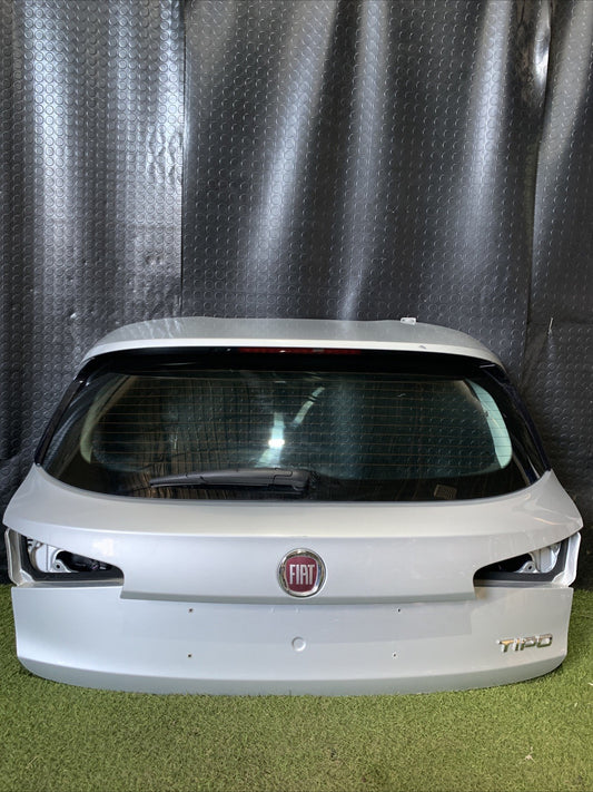 Cofano Baule Portellone Posteriore Fiat Tipo 2024 Berlina 5 Porte 