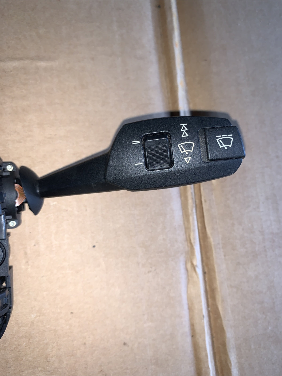 DEVIO LUCI LEVE BMW SERIE 1 E87 2005 LK39100208105