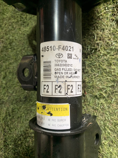 AMMORTIZZATORE ANTERIORE DESTRA TOYOTA C-HR 1.8 HYBRID 48510-F4021 2016-2019