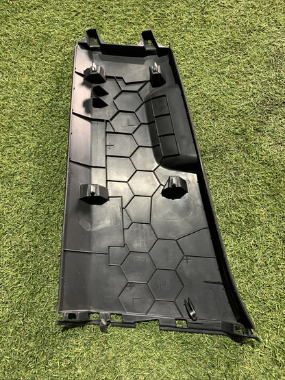 5H0867292 RIVESTIMENTO INTERNO INFERIORE MONTANTE CENTRALE DESTRO VW GOLF 8